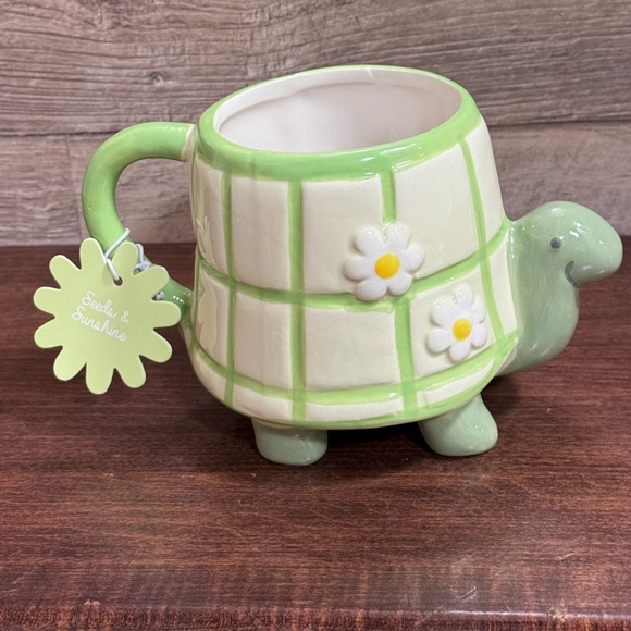 Super Cute Tortoise ๐ข Mug Painted by Hand - NEW - Picture 2 of 9
